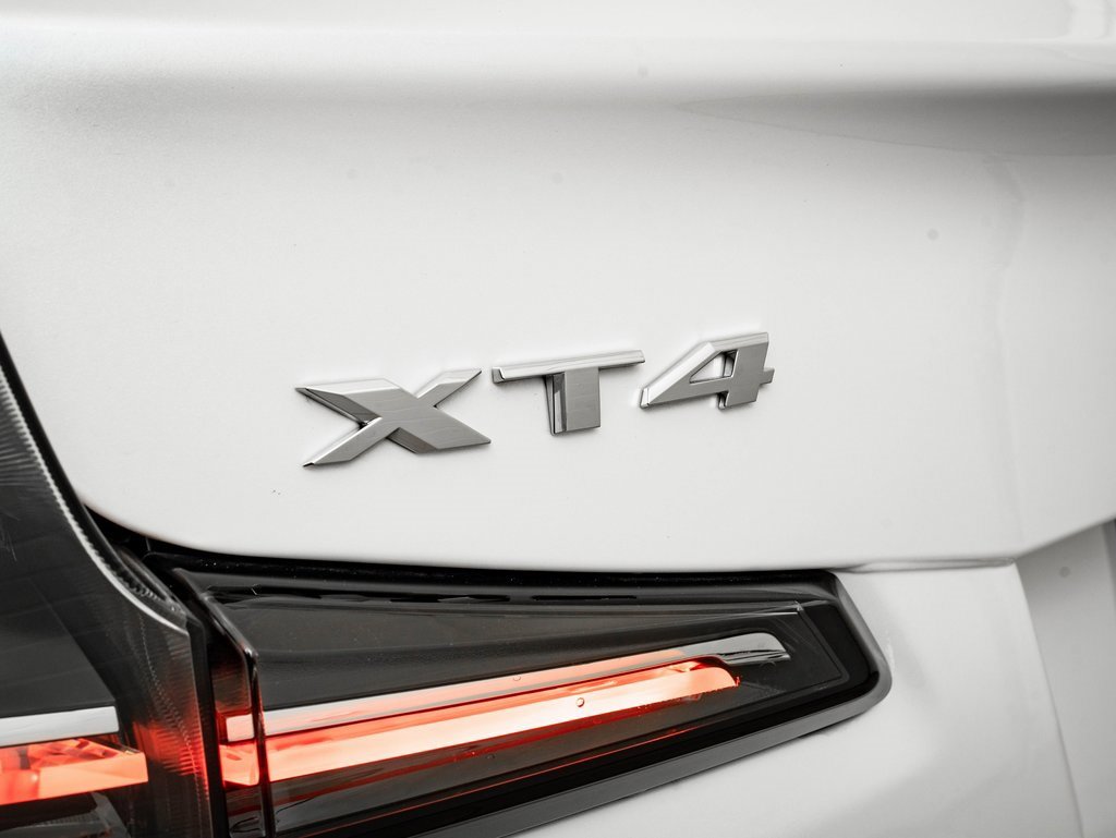 Used 2023 Cadillac XT4 Sport image 15