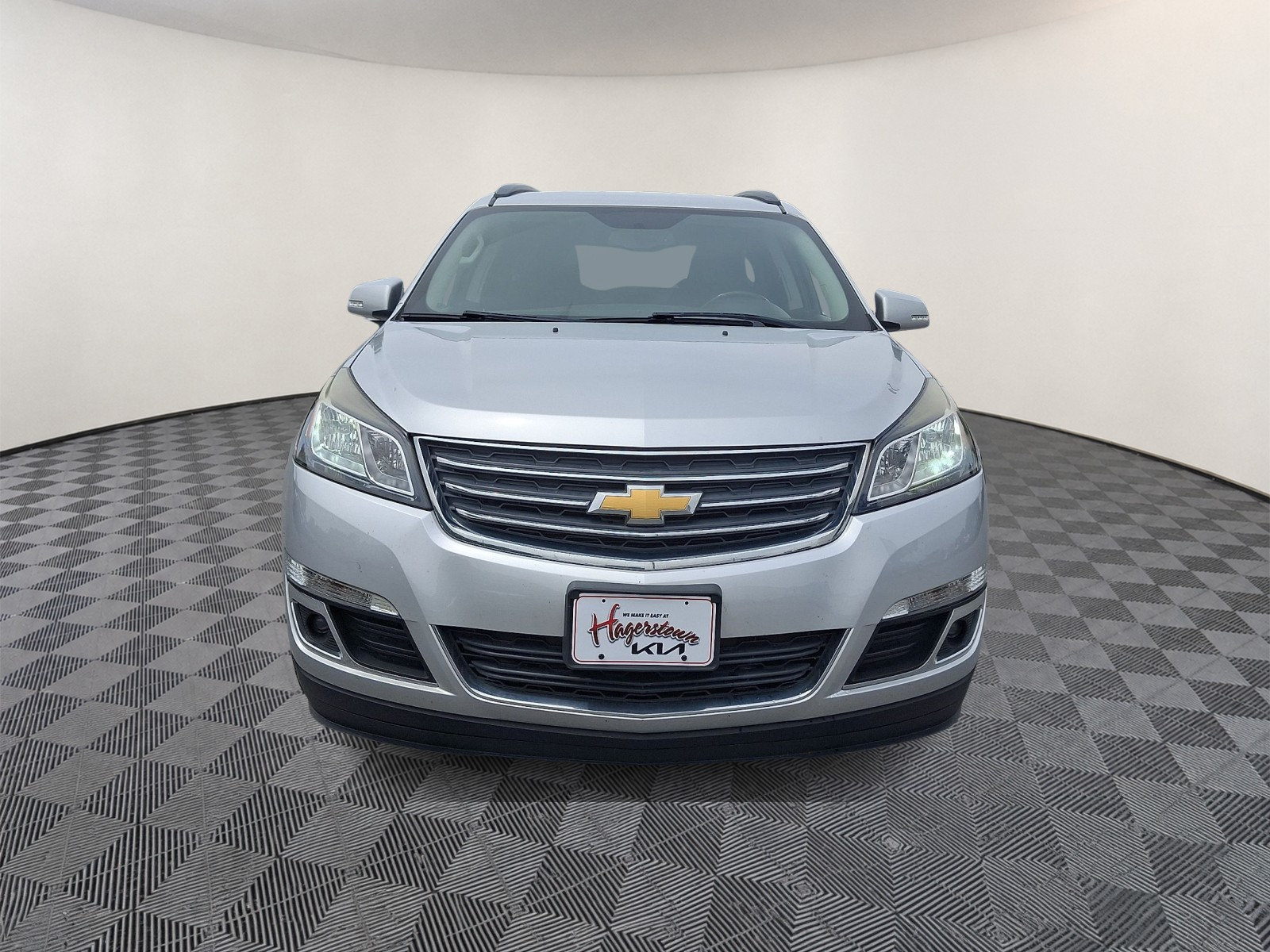 Used 2017 Chevrolet Traverse LT AWD/4WD image 2