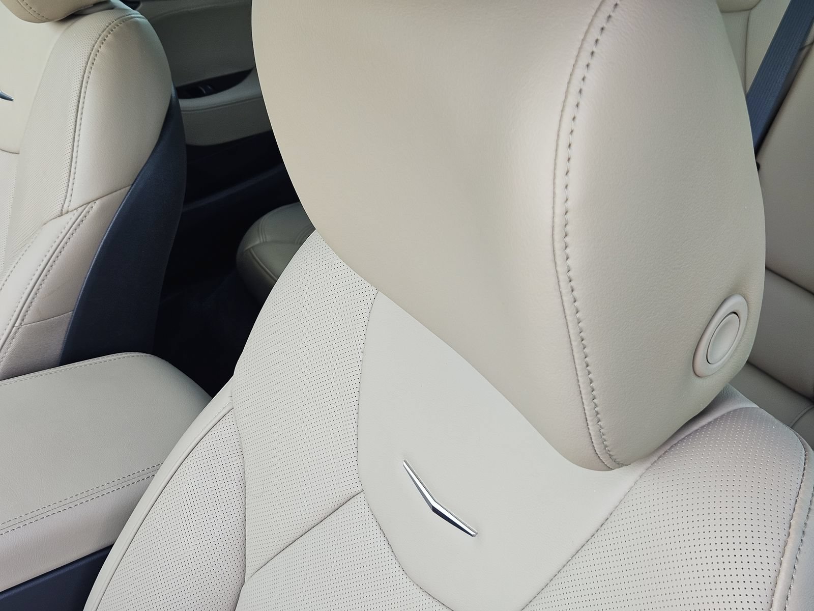 New 2026 Cadillac CT5 Premium Luxury w/ Technology Package RWD image 17