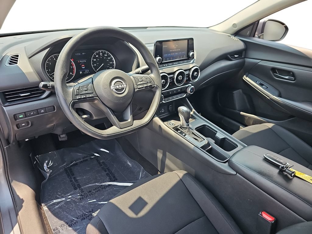 Used 2025 Nissan Sentra S FWD image 16