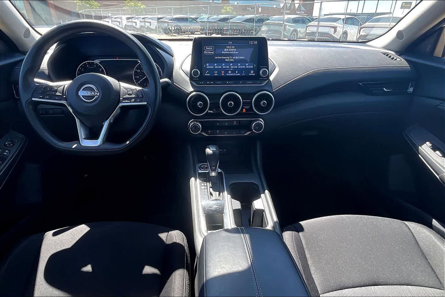 Used 2025 Nissan Sentra SV FWD image 10