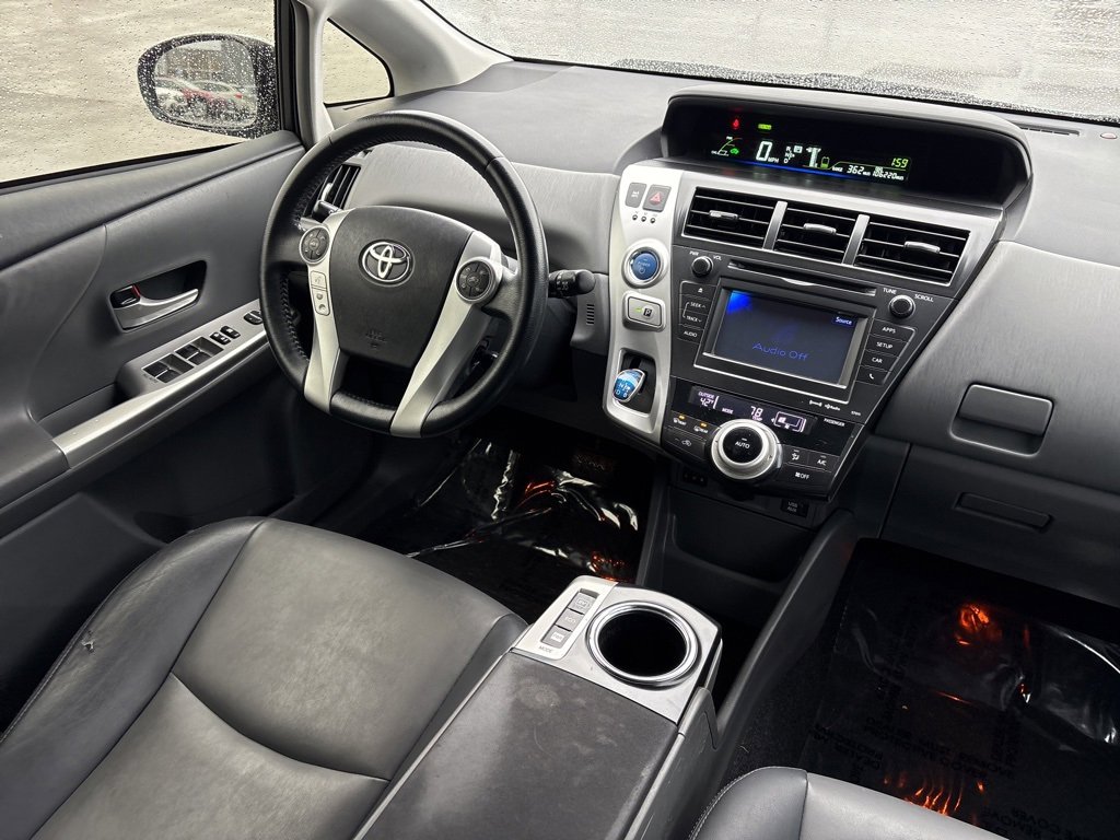 Used 2014 Toyota Prius V Three image 14
