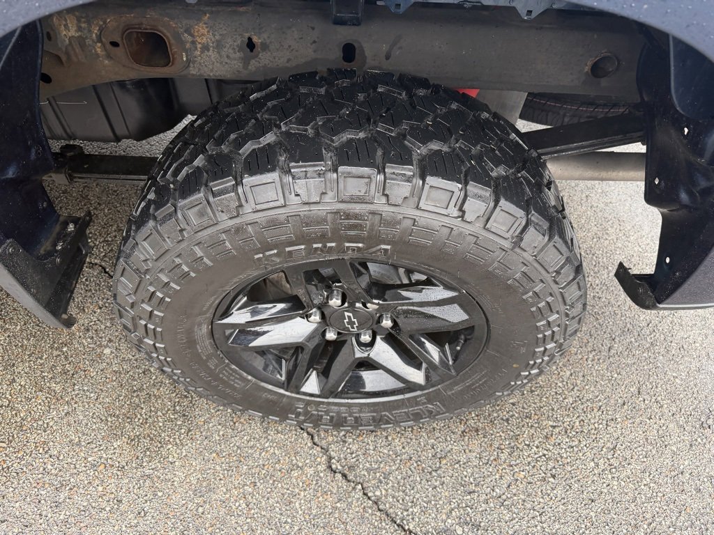 Used 2020 Chevrolet Silverado 1500 LT Trail Boss image 11