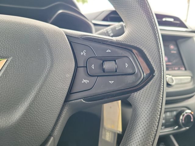 Used 2023 Chevrolet TrailBlazer LS FWD image 21