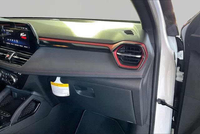 Used 2026 Chevrolet TrailBlazer RS w/ Convenience Package FWD image 18