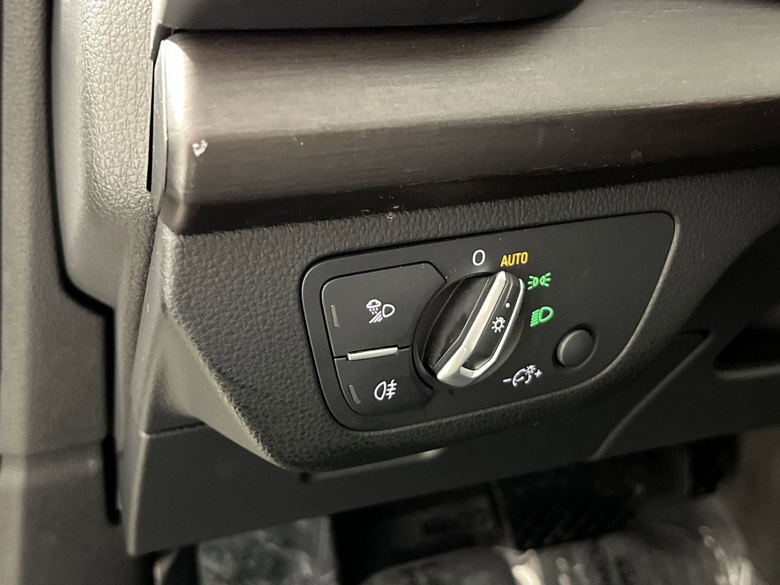 Used 2024 Audi Q5 2.0T Premium Plus image 31