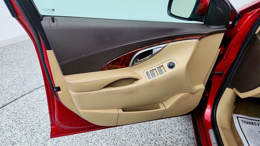 Used 2012 Buick LaCrosse Premium FWD image 10