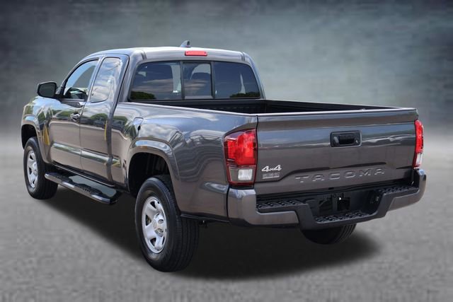 Used 2023 Toyota Tacoma SR w/ SR Convenience Package AWD/4WD image 19