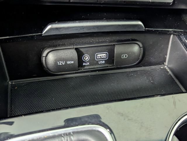 Used 2019 Kia Stinger Base image 28