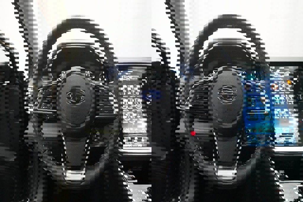 Used 2023 Subaru Outback Onyx Edition image 4