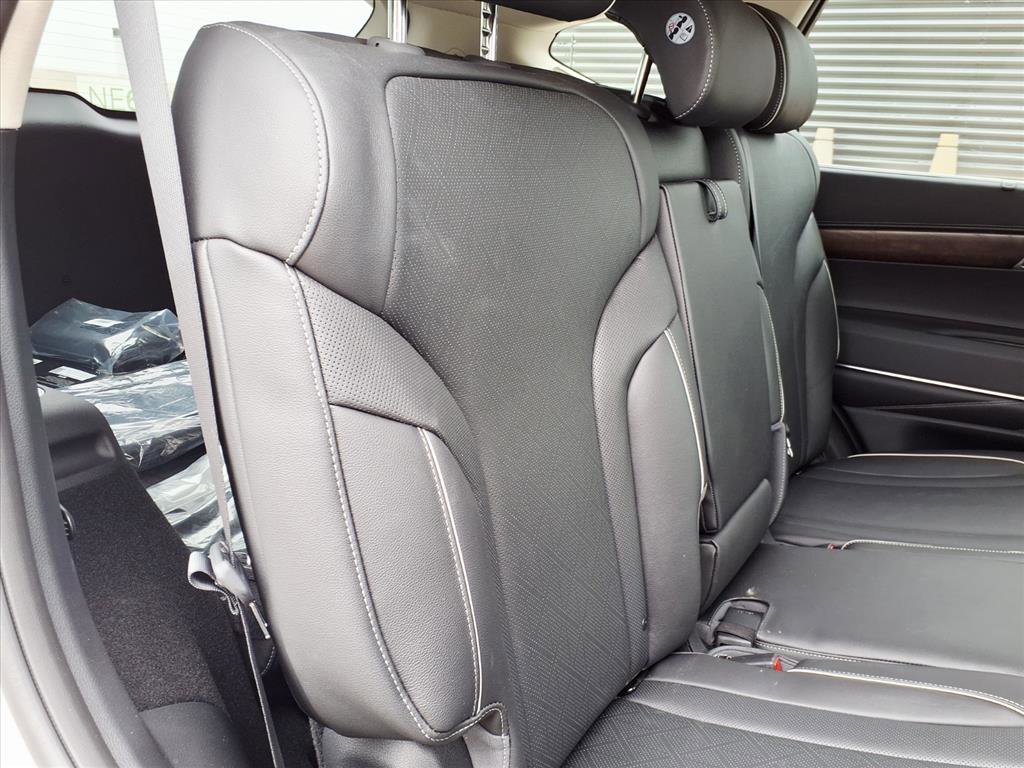 Certified 2026 Genesis GV80 2.5T Advanced image 15