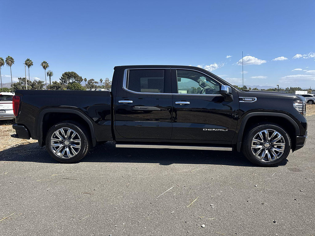 New 2026 GMC Sierra 1500 Denali AWD/4WD image 9