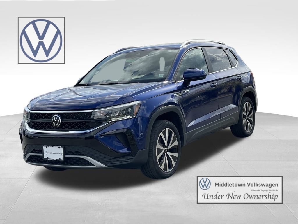 Certified 2023 Volkswagen Taos SE w/ Panoramic Sunroof Package