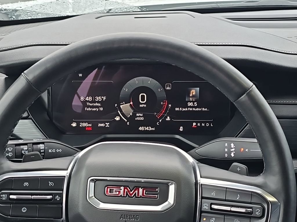 Used 2024 GMC Acadia Elevation image 11