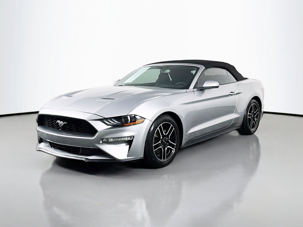 Used 2020 Ford Mustang Premium RWD image 2