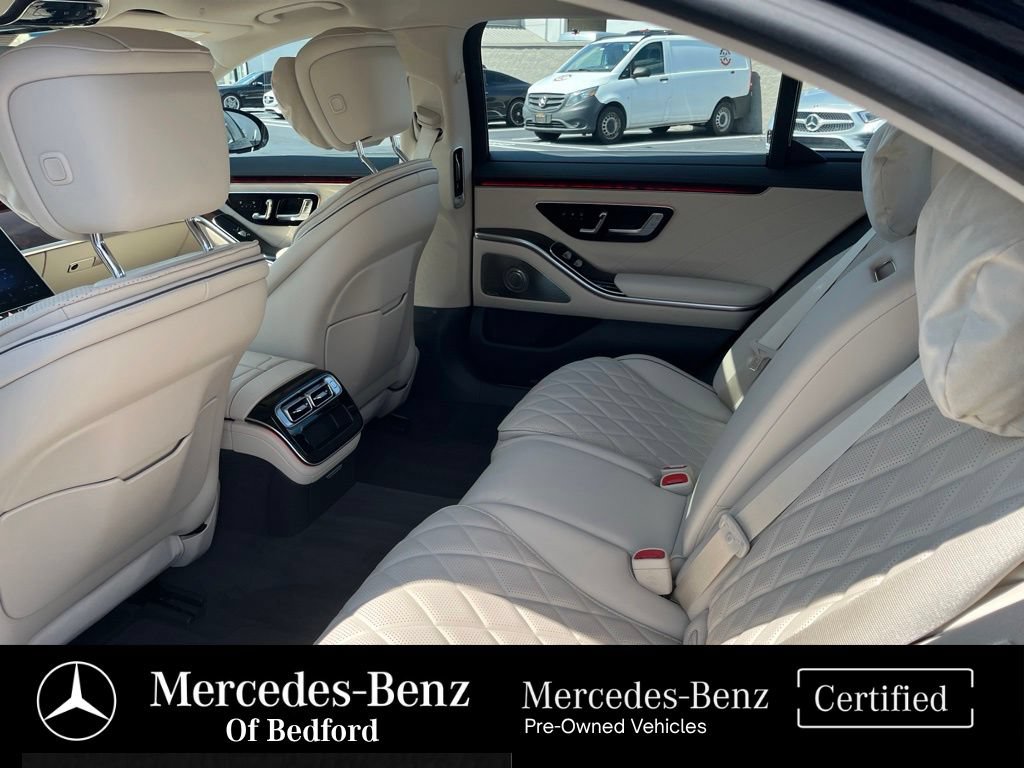 Used 2025 Mercedes-Benz S 580 4MATIC Sedan image 14