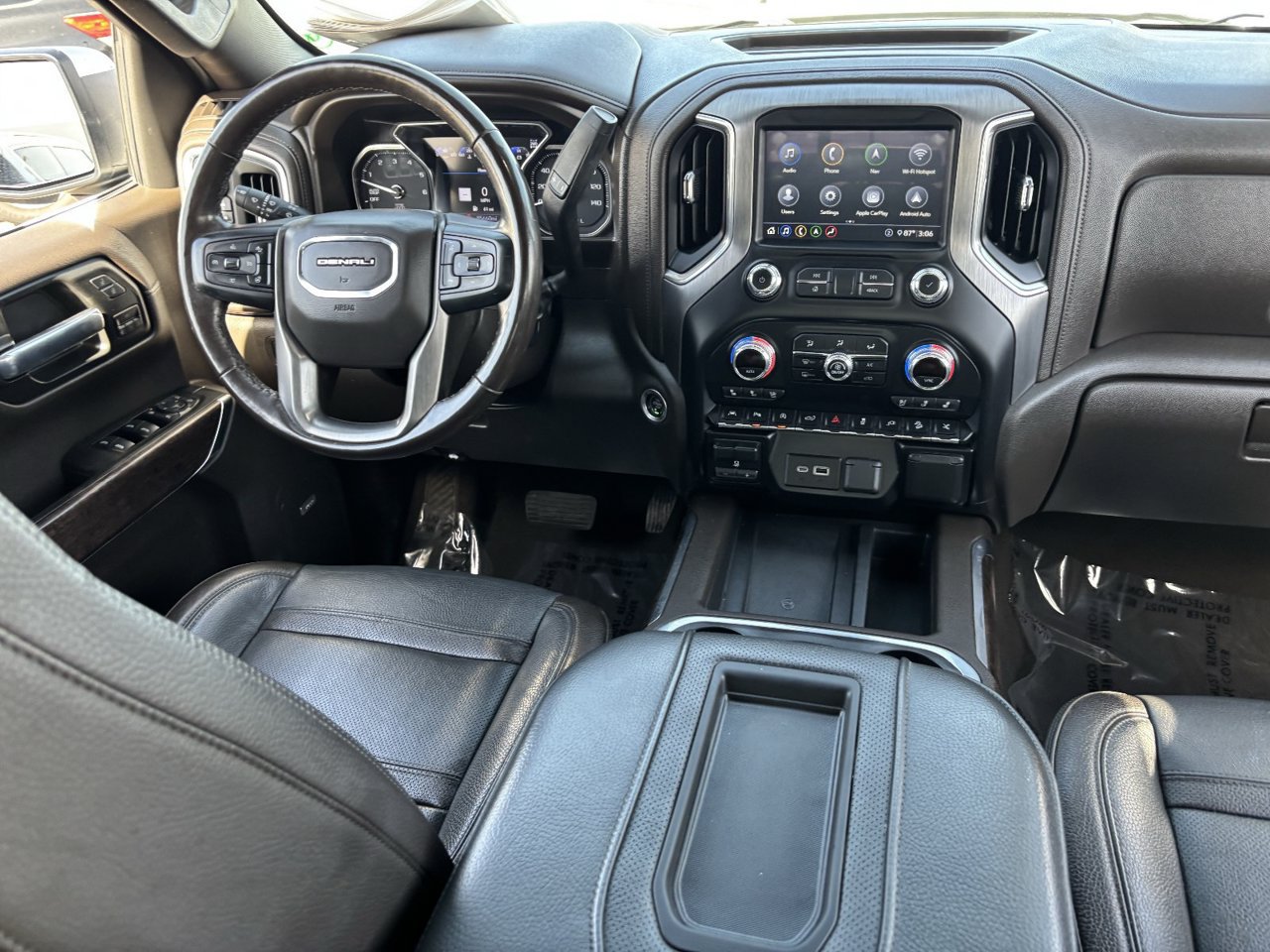 Used 2020 GMC Sierra 1500 Denali w/ Denali Ultimate Package AWD/4WD image 12