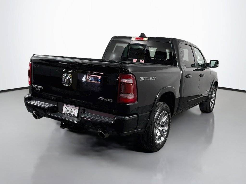 Used 2022 RAM 1500 Laramie w/ Sport Appearance Package AWD/4WD image 7