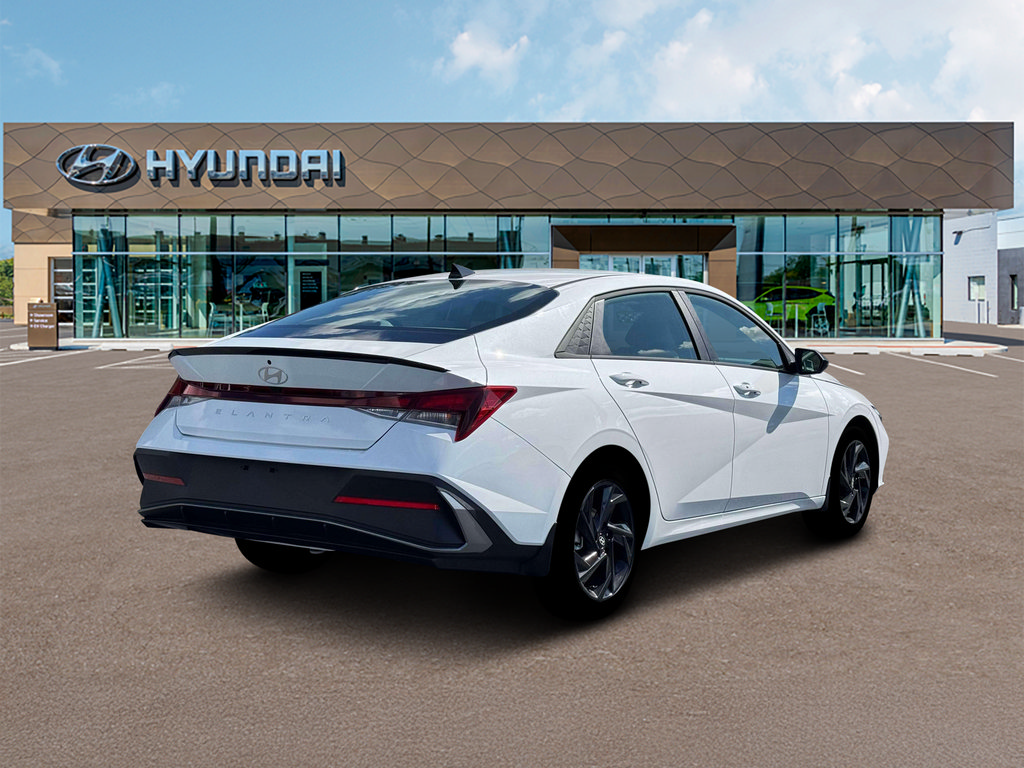 New 2026 Hyundai Elantra SEL Sport FWD image 7