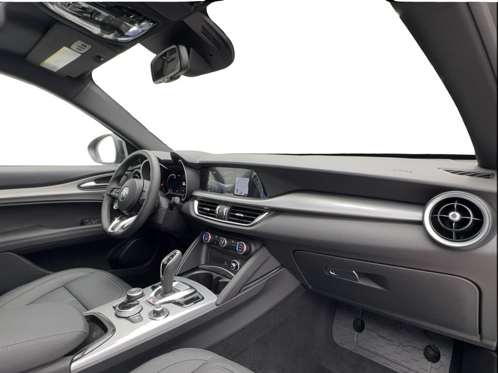 New 2026 Alfa Romeo Stelvio Sprint w/ Convenience Package AWD/4WD image 27