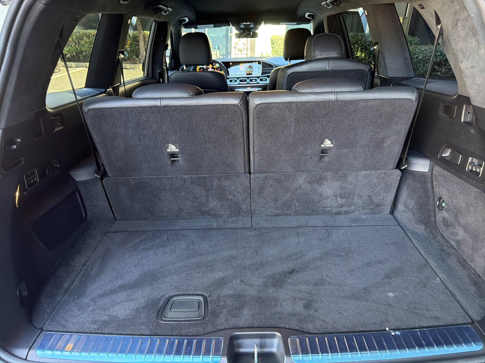 Used 2023 Mercedes-Benz GLS 63 AMG 4MATIC image 15