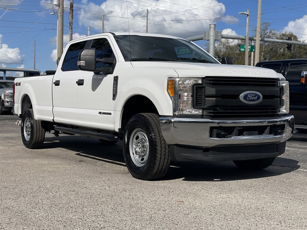 Used 2017 Ford F250 XL w/ Power Equipment Group AWD/4WD image 10