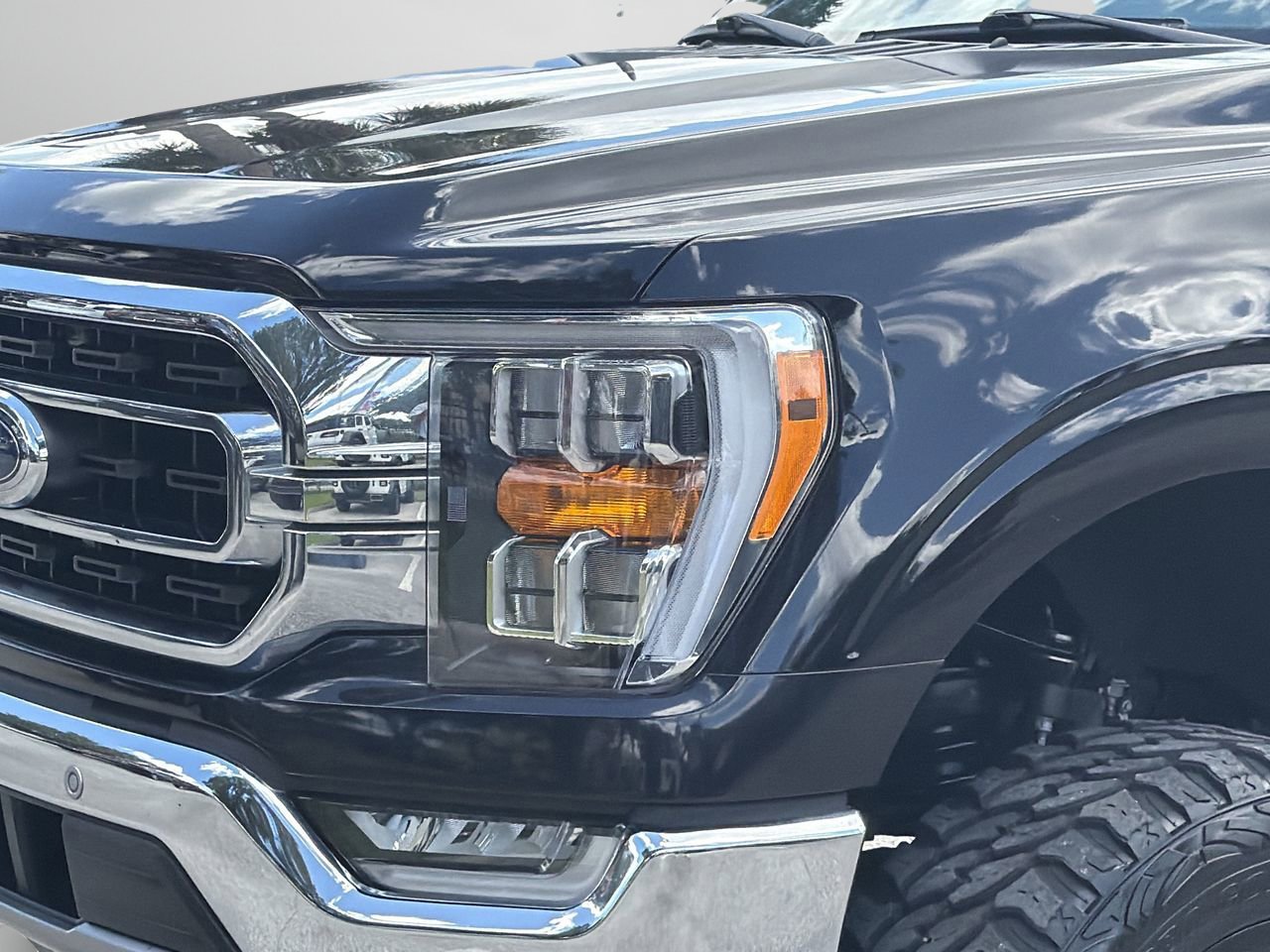 Used 2021 Ford F150 XLT w/ Equipment Group 302A High AWD/4WD image 6