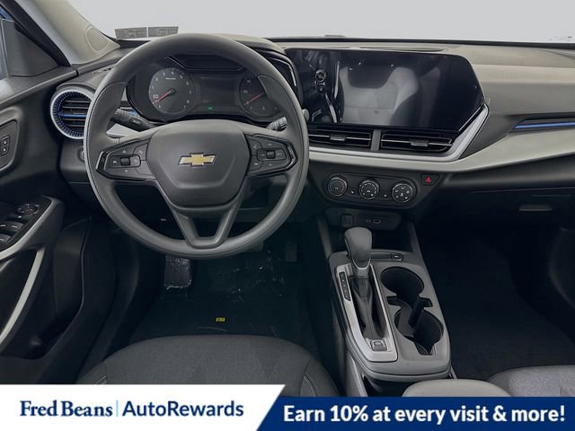 New 2026 Chevrolet Trax LS w/ LS Convenience Package image 15