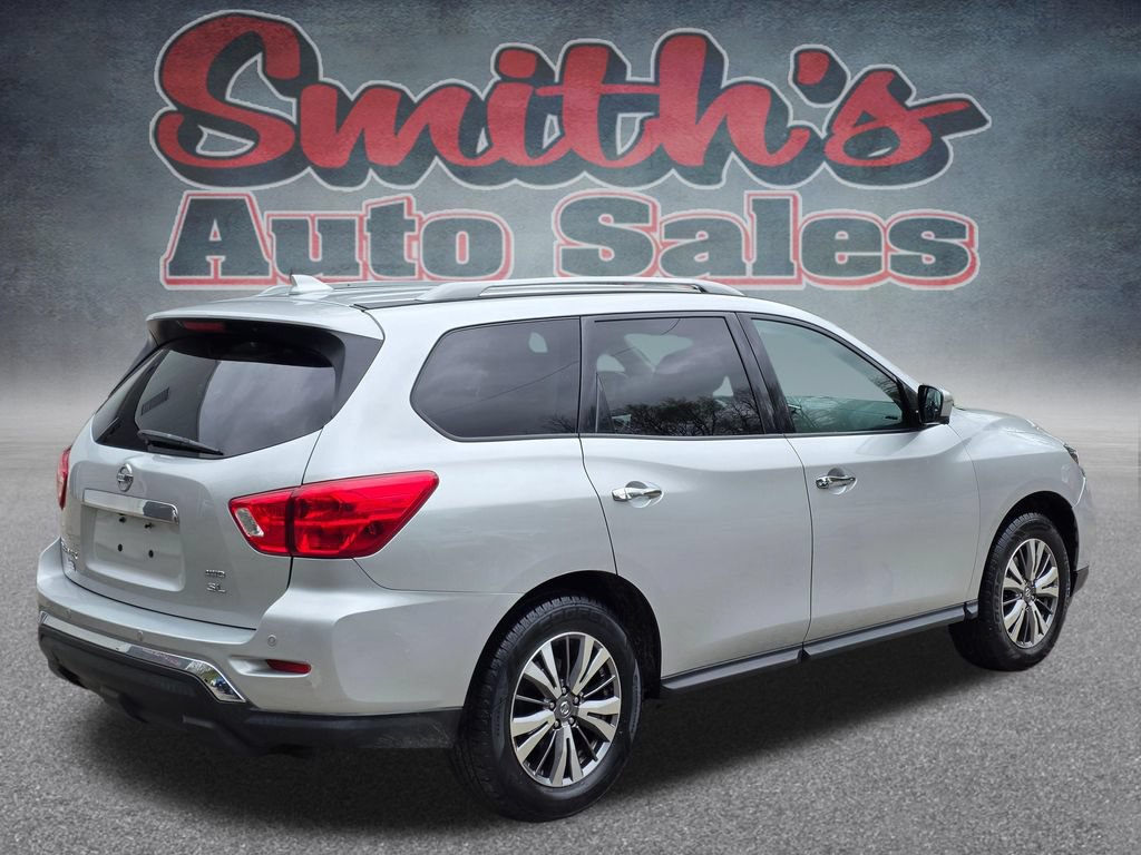 Used 2019 Nissan Pathfinder SL AWD/4WD image 6