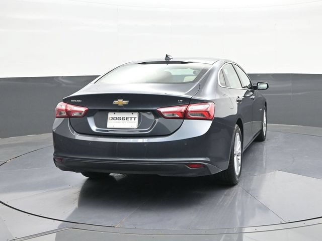 Used 2020 Chevrolet Malibu LT w/ Leather Package FWD image 11