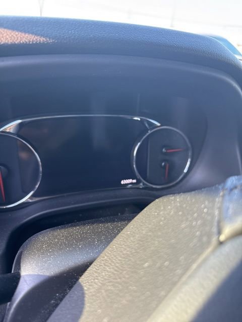 Used 2022 GMC Acadia AT4 w/ Technology Package image 14