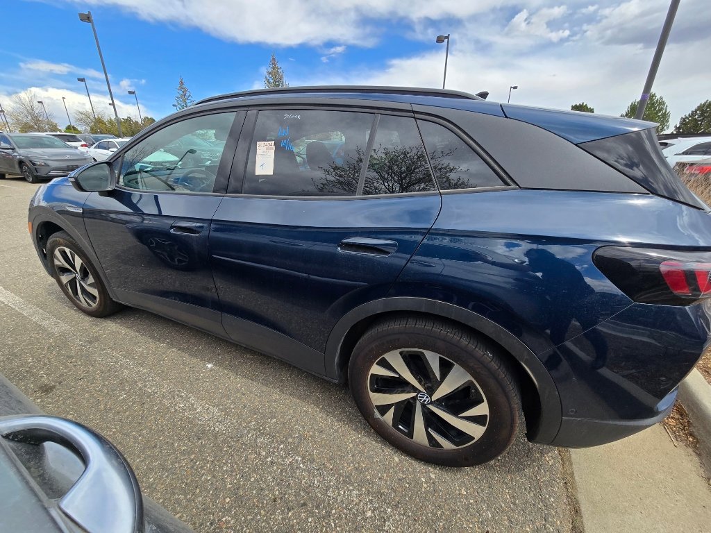 Used 2023 Volkswagen ID.4 Pro image 16