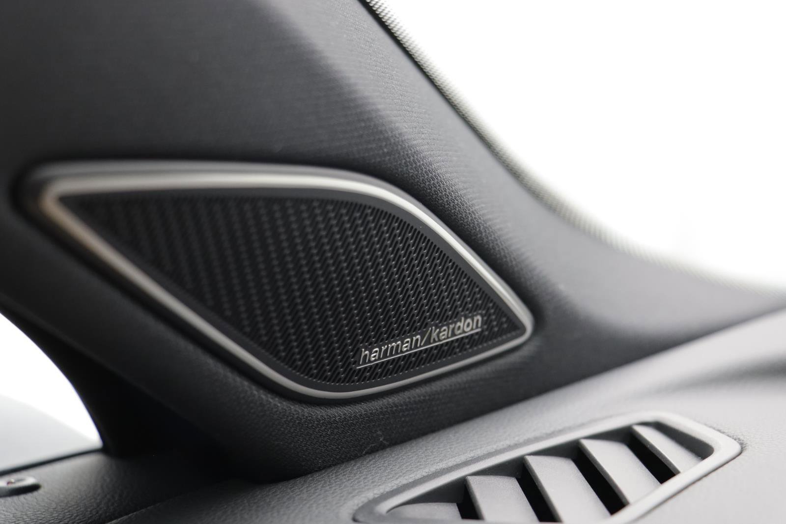 New 2026 Volkswagen Tiguan SEL R-Line image 7