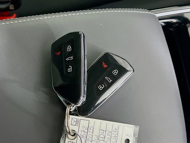 Used 2025 Volkswagen ID.4 Pro S image 32