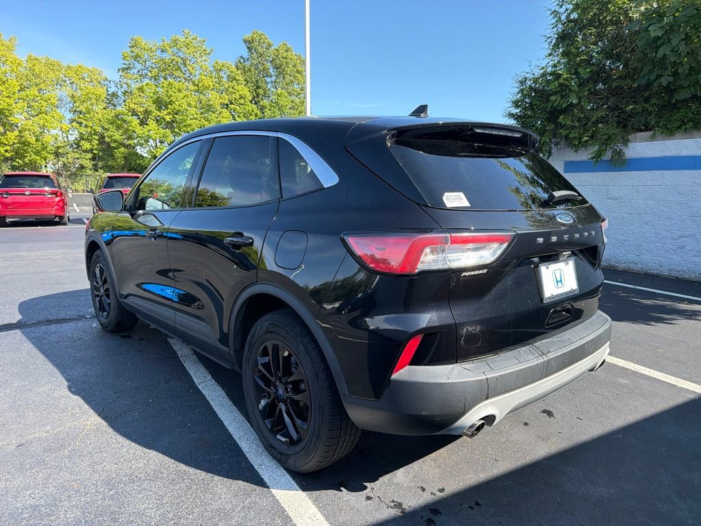 Used 2020 Ford Escape SE AWD/4WD image 3