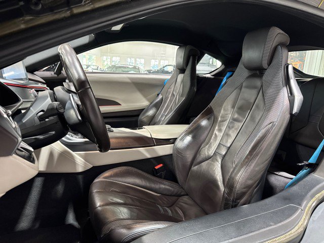 Used 2014 BMW i8 AWD/4WD image 38