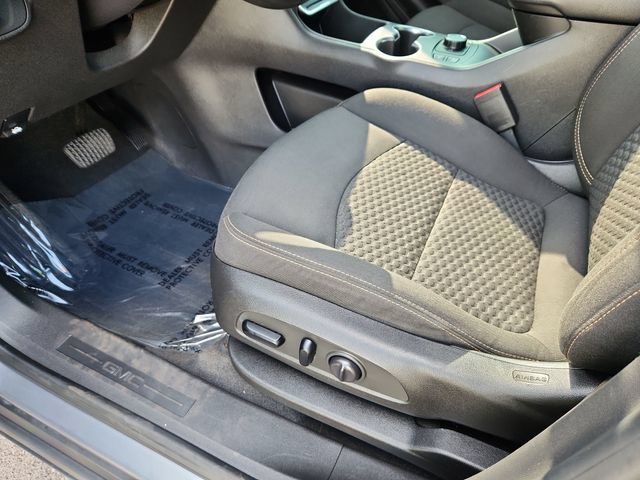 Used 2019 GMC Terrain SLE w/ Driver Convenience Package FWD image 21