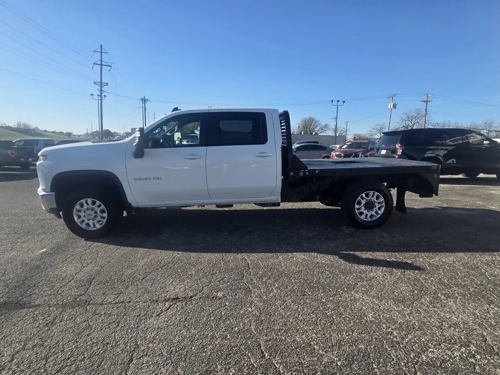Used 2022 Chevrolet Silverado 2500 LT w/ Convenience Package image 4
