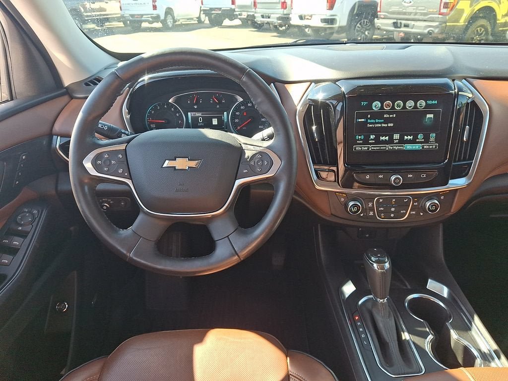 Used 2018 Chevrolet Traverse High Country AWD/4WD image 11