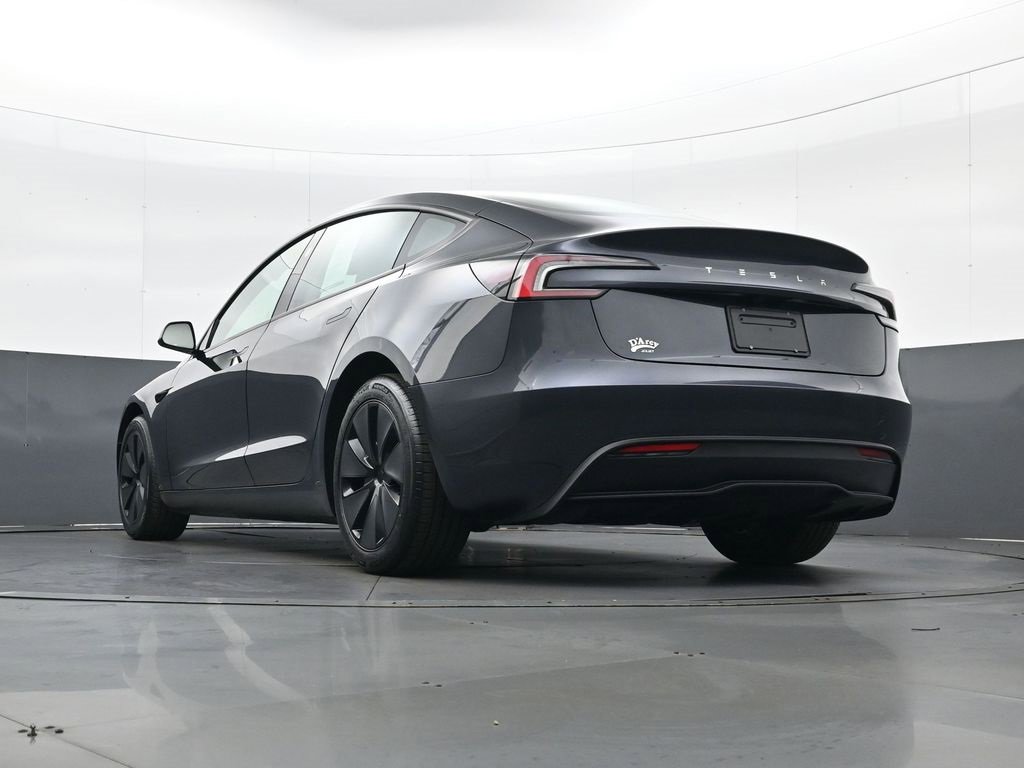 Used 2025 Tesla Model 3 Long Range image 29