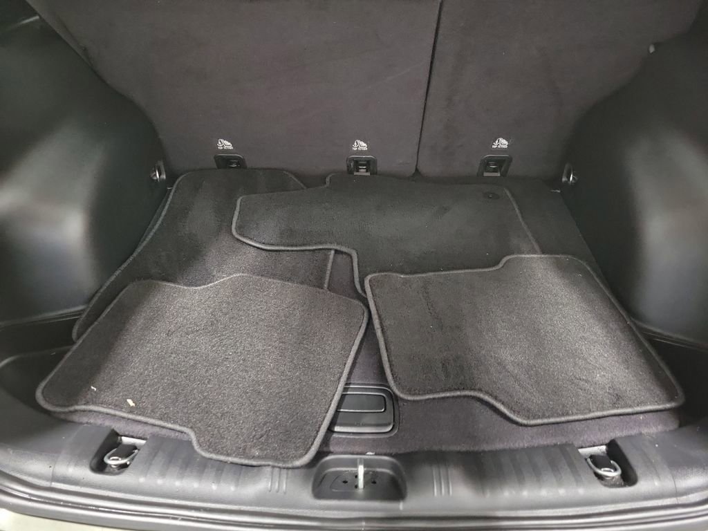 Used 2019 Jeep Compass Latitude image 12