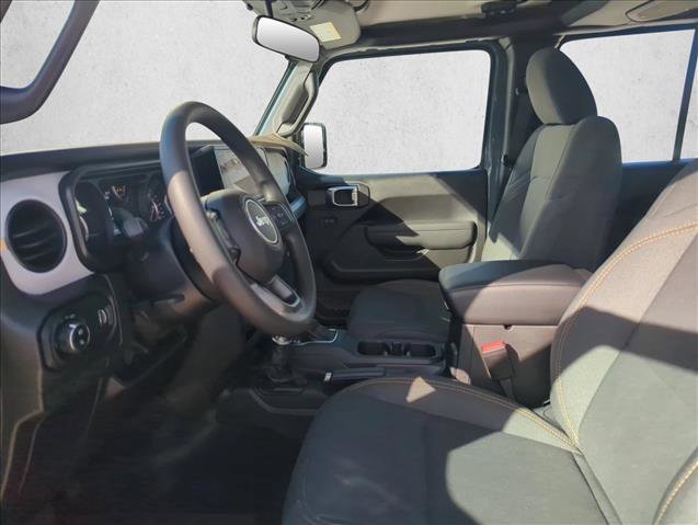 New 2026 Jeep Gladiator Sport AWD/4WD image 3