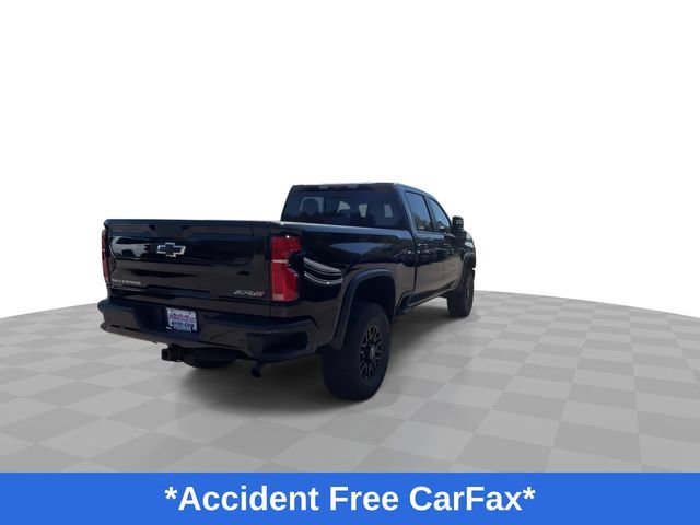 Used 2024 Chevrolet Silverado 2500 ZR2 w/ Technology Package AWD/4WD image 9