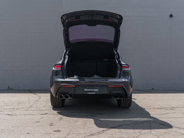 New 2026 Porsche Macan Turbo AWD/4WD image 14