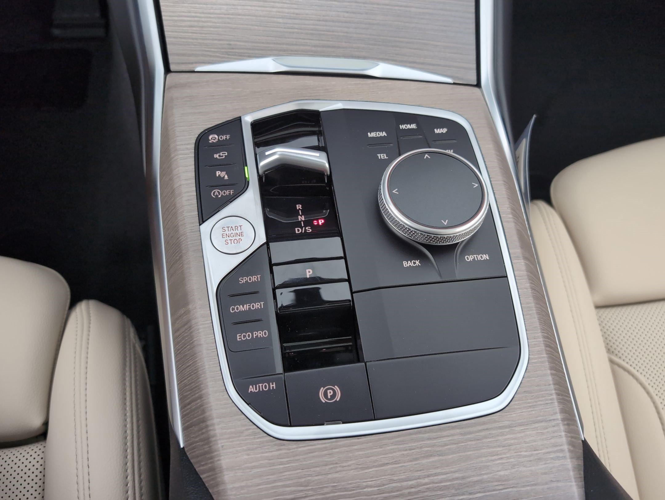 Used 2026 BMW 230i Coupe w/ Premium Package RWD image 15