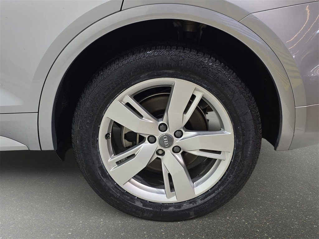 Used 2019 Audi Q5 2.0T Premium Plus w/ Premium Plus Package image 33