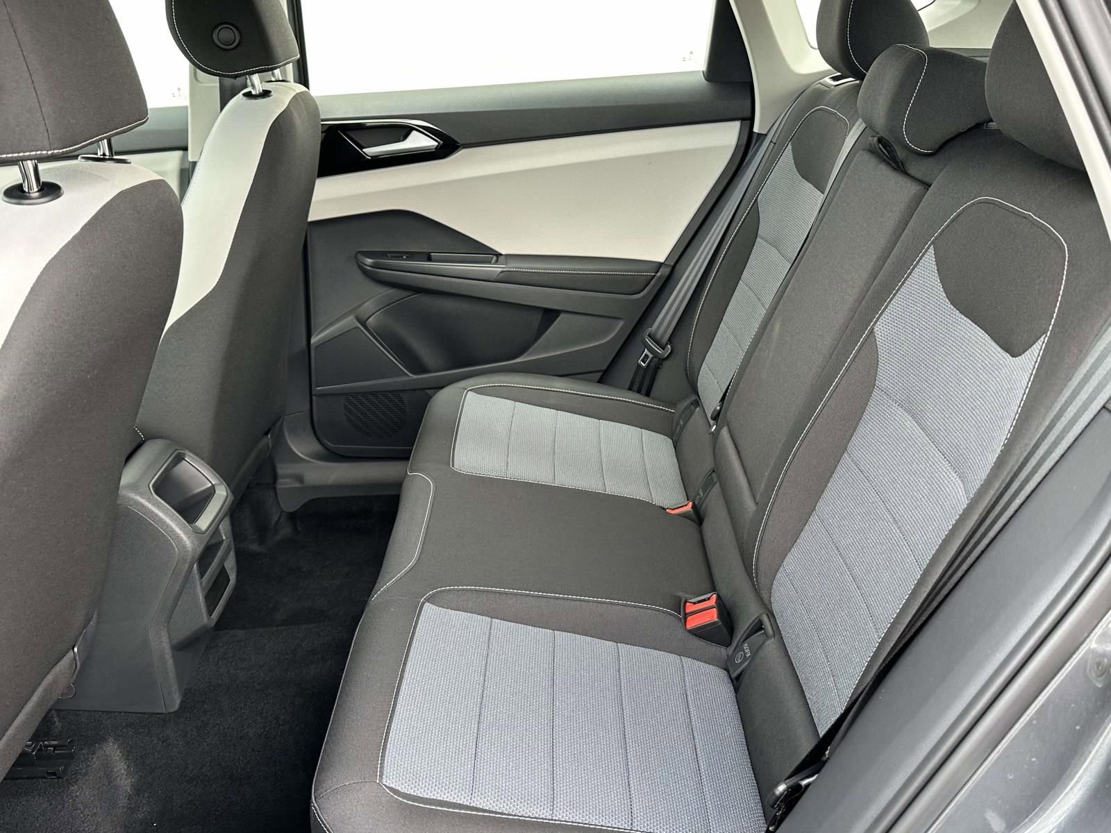 New 2025 Volkswagen Taos S image 13