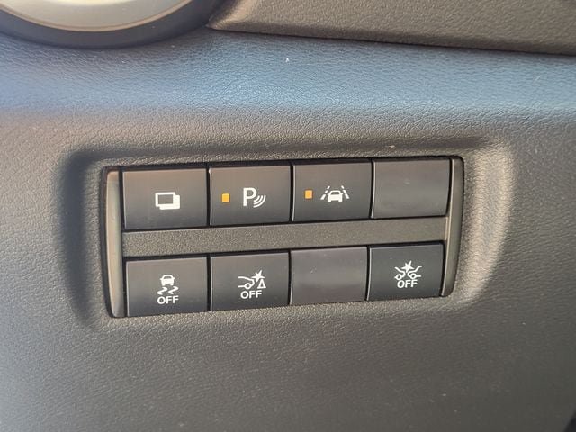 Used 2020 Nissan Versa S FWD image 8