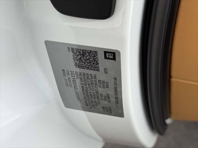 Used 2020 Chevrolet Corvette Stingray Premium Cpe w/ 3LT Preferred Equipment Group RWD image 19