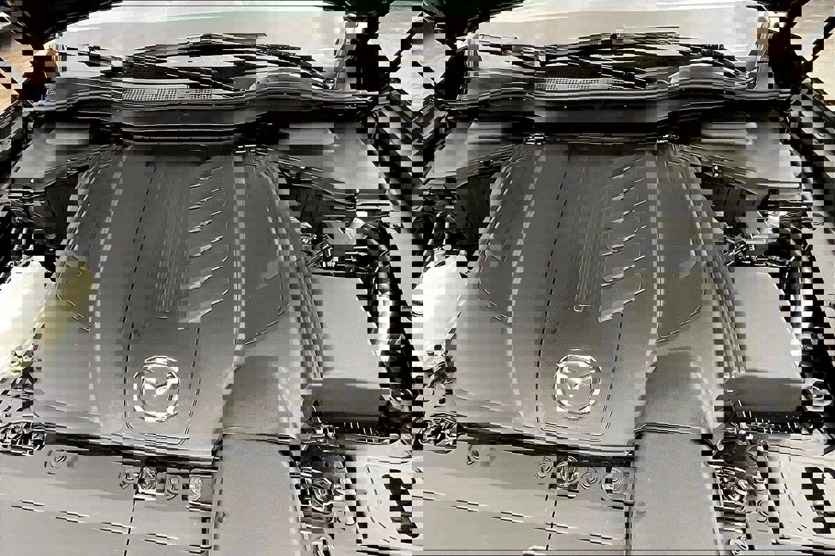 Used 2024 MAZDA CX-90 3.3 Turbo w/ Preferred Plus image 10